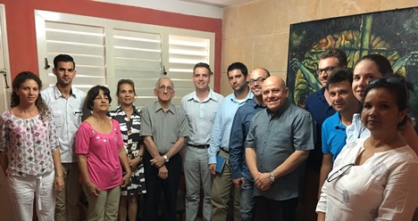 Fraternal encuentro entre la delegación de la Unión Europea en Cuba y el Centro de Estudios Convivencia. Foto: Dagoberto Valdés Delgado.